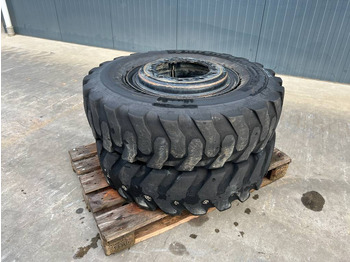 Wheels and tires MICHELIN