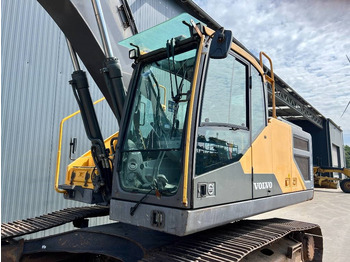 Crawler excavator Volvo EC250E L: picture 4