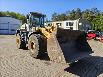Compact loader