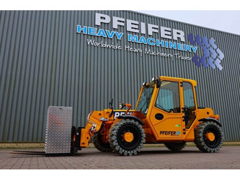 Telescopic handler JCB