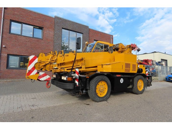 Mobile crane KOBELCO