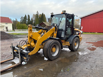 Wheel loader CATERPILLAR 906H