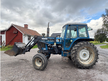 Farm tractor FORD