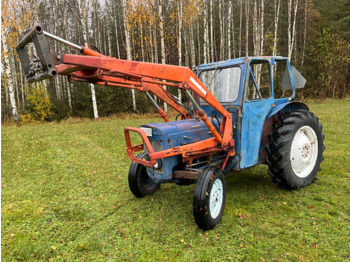 Farm tractor Ford Fordson Super Dexta: picture 1