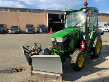 Farm tractor JOHN DEERE 3045R