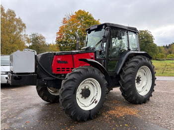 Farm tractor VALTRA 6400