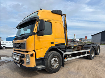 Hook lift truck VOLVO FM12