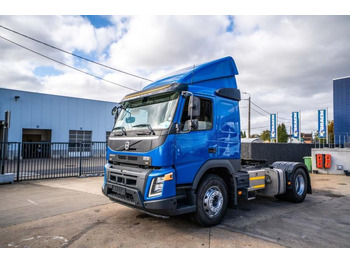 Tractor unit VOLVO FMX 420