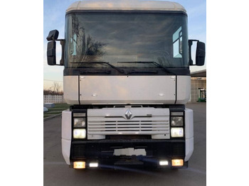 Tractor unit RENAULT