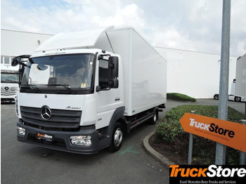 Closed box van MERCEDES-BENZ