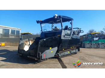 Asphalt paver VÖGELE