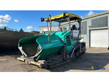 Asphalt paver VÖGELE