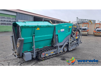 Asphalt paver VÖGELE