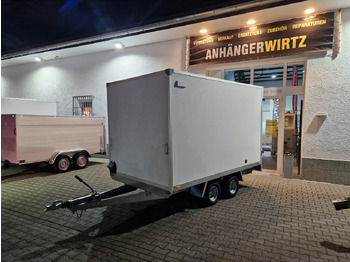Closed box trailer