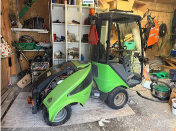 Road sweeper NILFISK