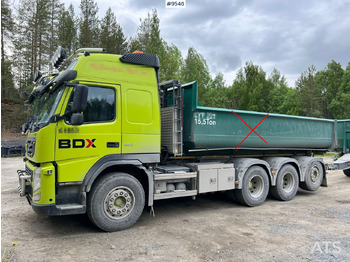 Hook lift truck VOLVO FM