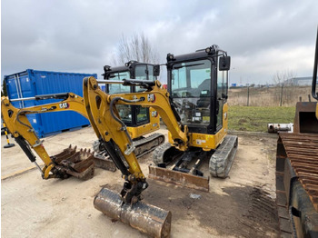 Crawler excavator CATERPILLAR 302