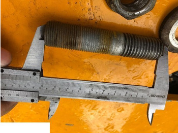 Wheel bolt CARRARO