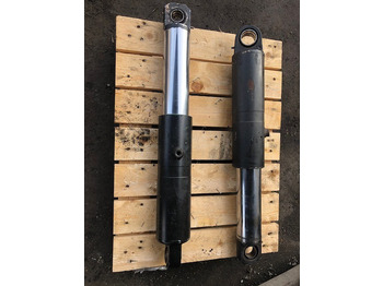 Hydraulic cylinder JCB