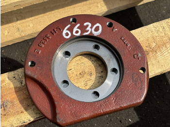 Undercarriage parts for Agricultural machinery John Deere 6630 Obudowa Łożyska L113426 L215099: picture 2 Undercarriage parts for Agricultural machinery John Deere 6630 Obudowa Łożyska L113426 L215099: picture 2