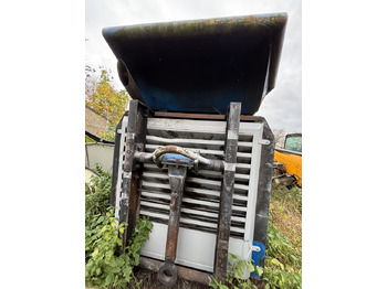 Construction equipment