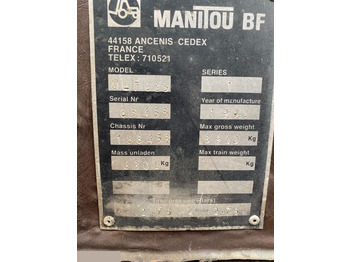 Steering knuckle MANITOU MLT 626