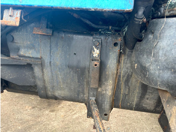 Farm tractor Valtra 8150 8150-4 - cała na części: picture 2 Farm tractor Valtra 8150 8150-4 - cała na części: picture 2