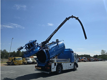 Vacuum truck RENAULT