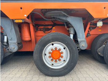 Low loader semi-trailer Goldhofer THP 3+5 XLE: picture 5 Low loader semi-trailer Goldhofer THP 3+5 XLE: picture 5