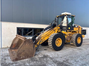 Wheel loader CATERPILLAR 930H