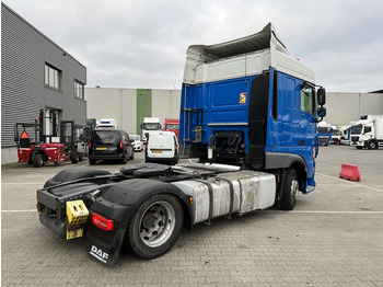 Tractor unit DAF XF 440 FT SC / Mega - Low Deck / 837 dkm / 2 Tanks / Stand Klima / Tacho V2: picture 2