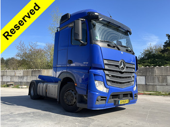 Tractor unit MERCEDES-BENZ Actros 1842