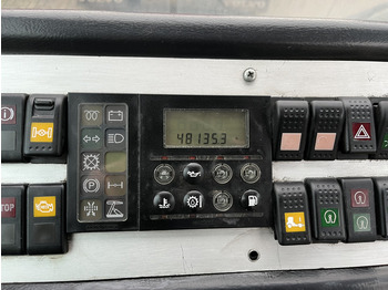 Tractor unit Terberg YT 182 / Cummins - Allison / Hefschotel / 2007: picture 4
