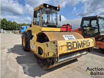 Roller BOMAG