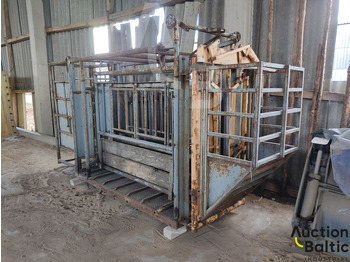 Livestock equipment
