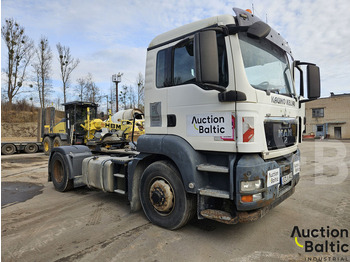 Tractor unit MAN TGS18.400 4X4H: picture 2