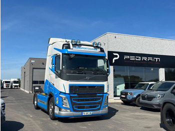 Tractor unit VOLVO FH 500