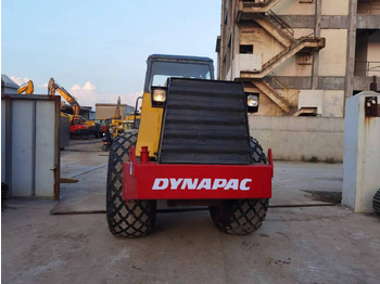 Roller DYNAPAC CA301D-roller: picture 2