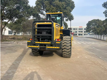 Wheel loader KOMATSU WA380-6: picture 2