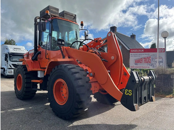Wheel loader Doosan DL250: picture 3