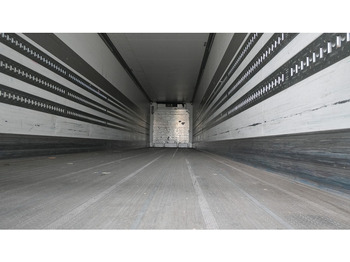 Refrigerator semi-trailer Schmitz Cargobull 3 AXLE FRIGO TRAILER: picture 4