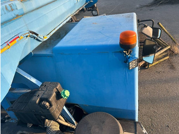 All terrain crane Grove GMK 3055: picture 4