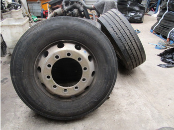 Tire MICHELIN