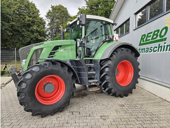 Farm tractor FENDT 824 Vario