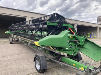 Combine harvester JOHN DEERE