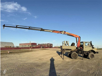 Crane truck UNIMOG
