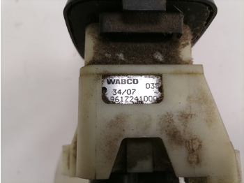 Universal part for Truck Scania Handbrake control lever 1774972: picture 4 Universal part for Truck Scania Handbrake control lever 1774972: picture 4