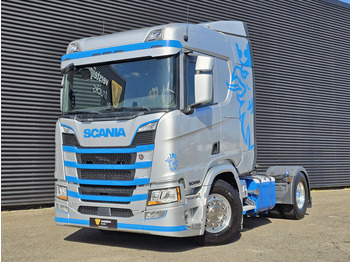 Tractor unit SCANIA R 450