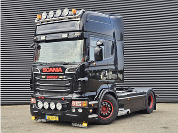 Tractor unit SCANIA R 730