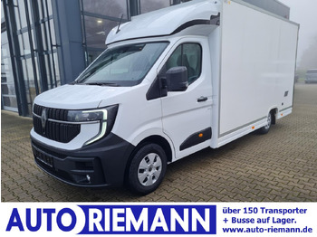 Closed box van RENAULT Master